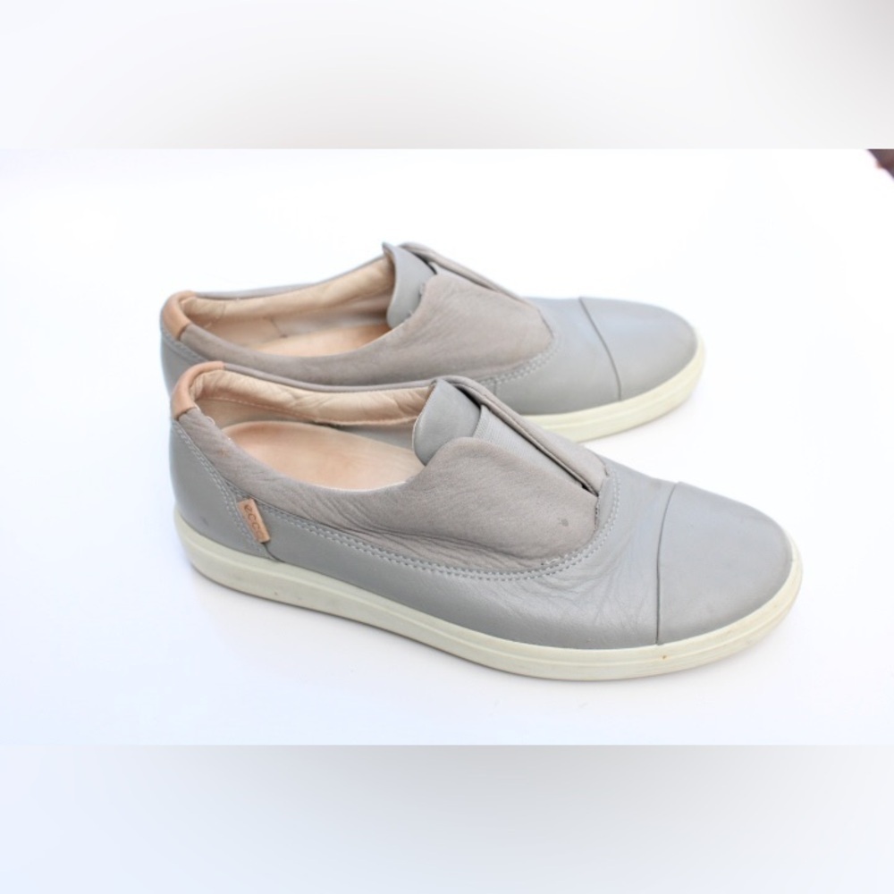 Ecco soft slip on shoes